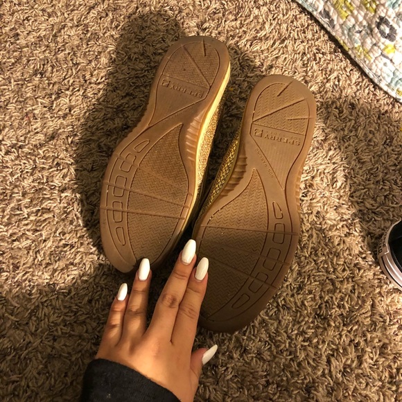 Sperry’s - Picture 2 of 2